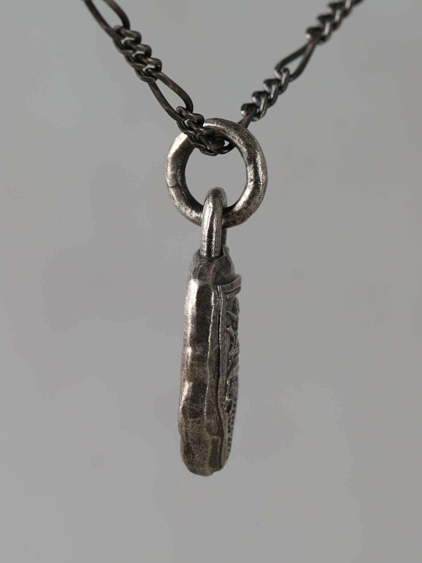 QN42A Unicorn Pendant 2 Antique ver.
