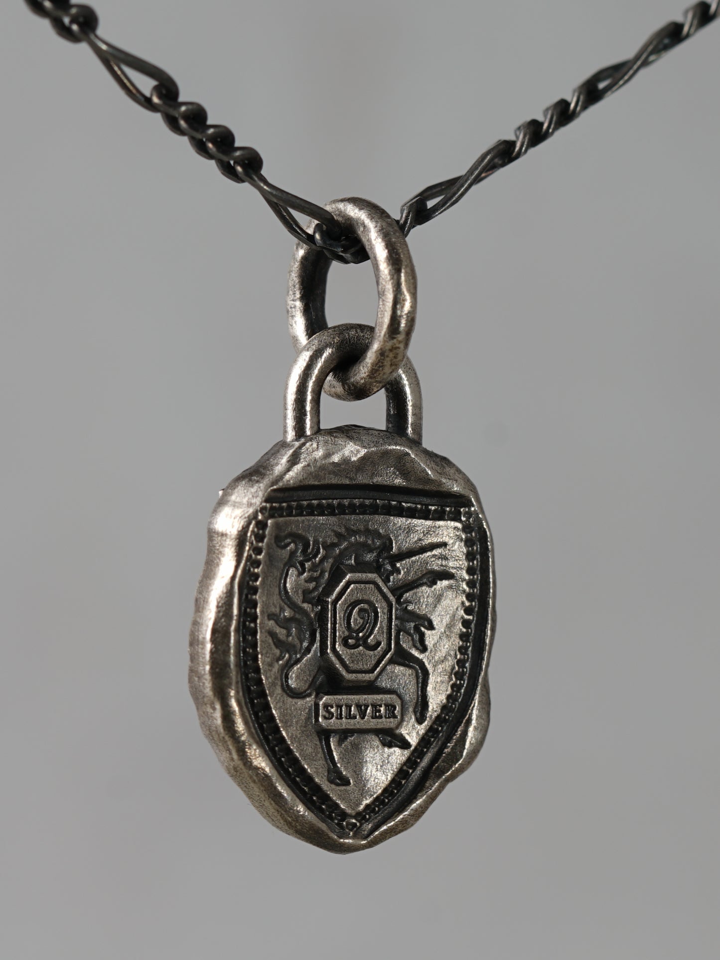QN42A Unicorn Pendant 2 Antique ver.