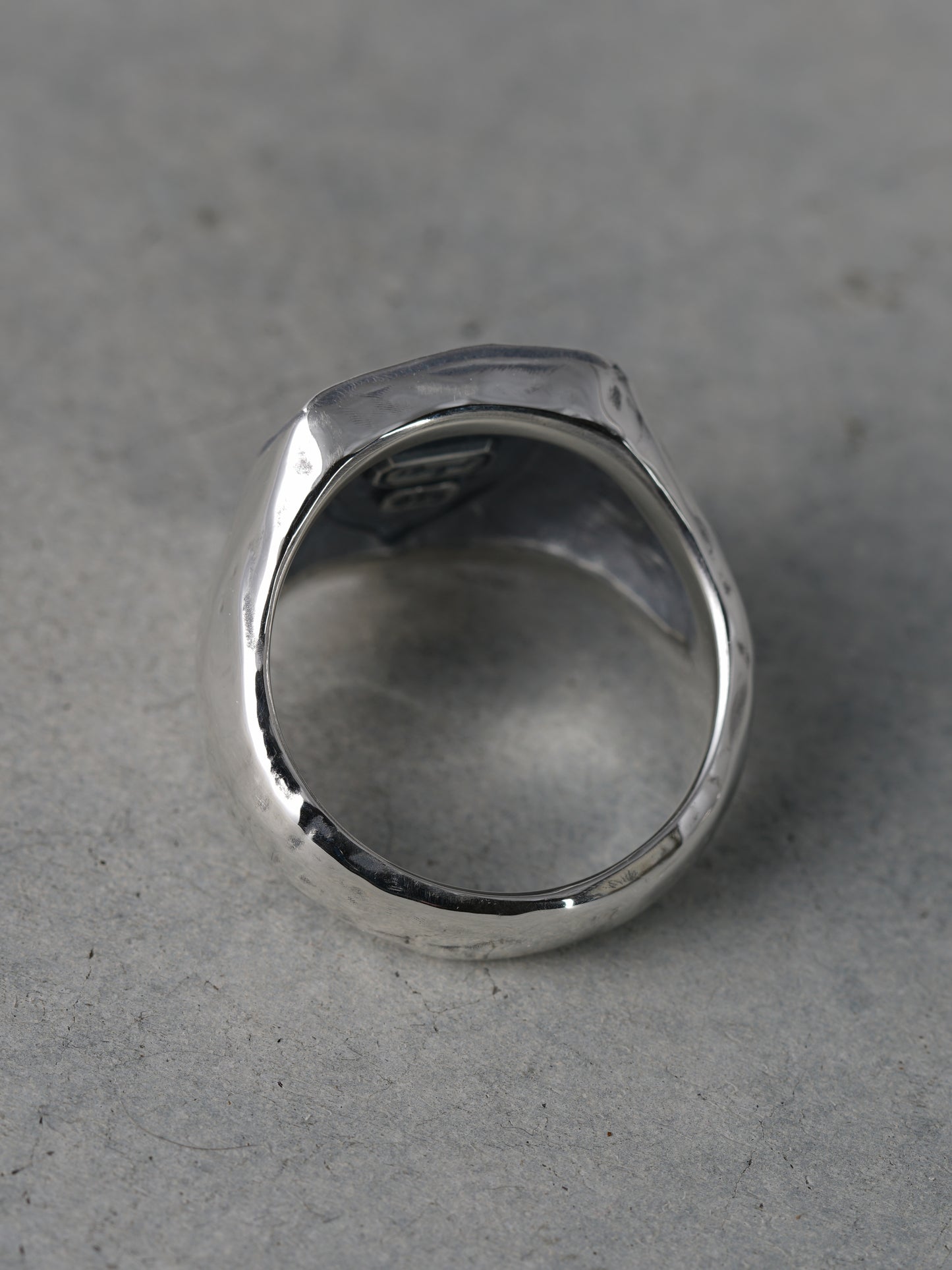 QR40MP Unicorn Ring M Polish ver.