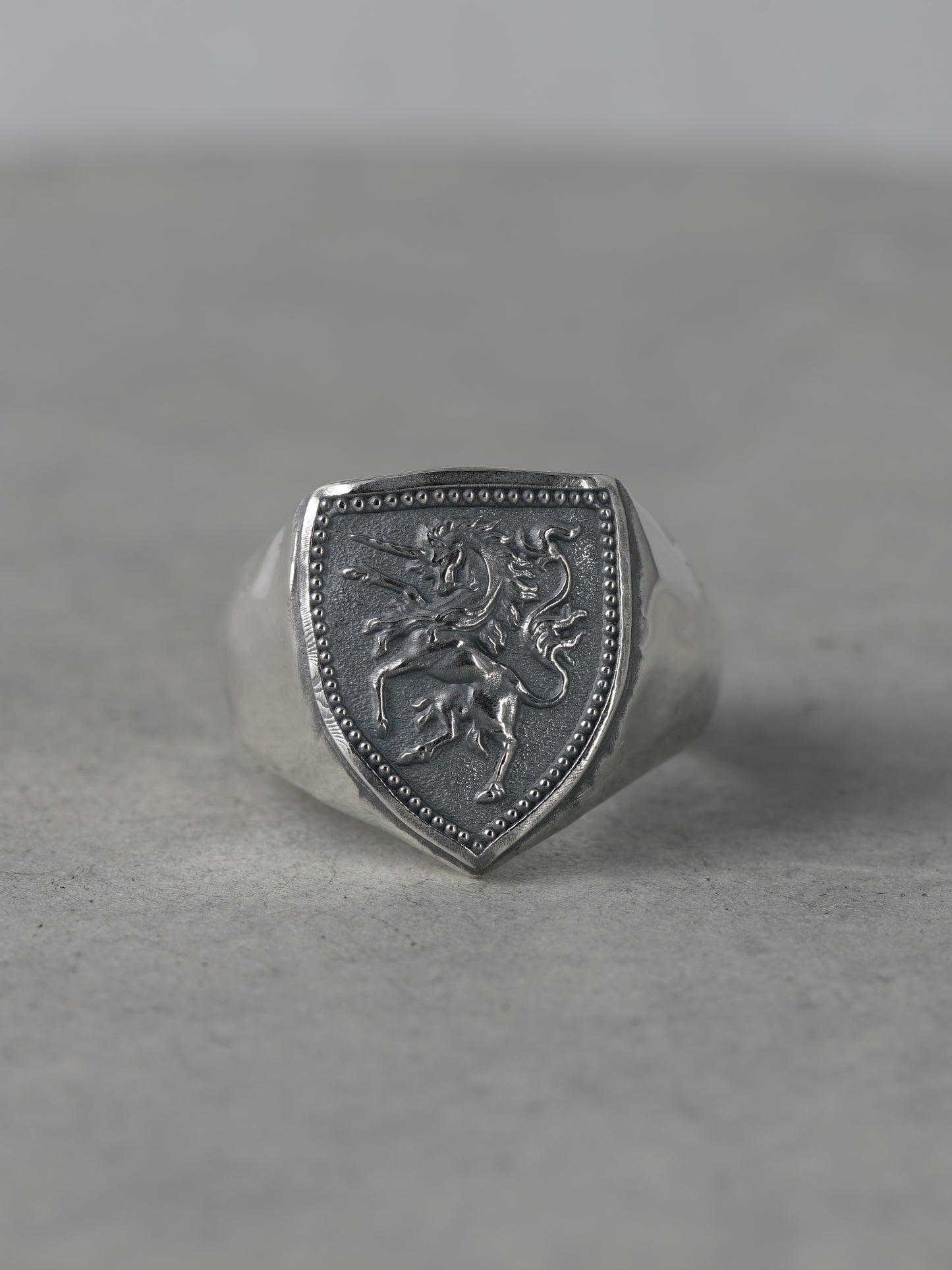 QR40MP Unicorn Ring M Polish ver.