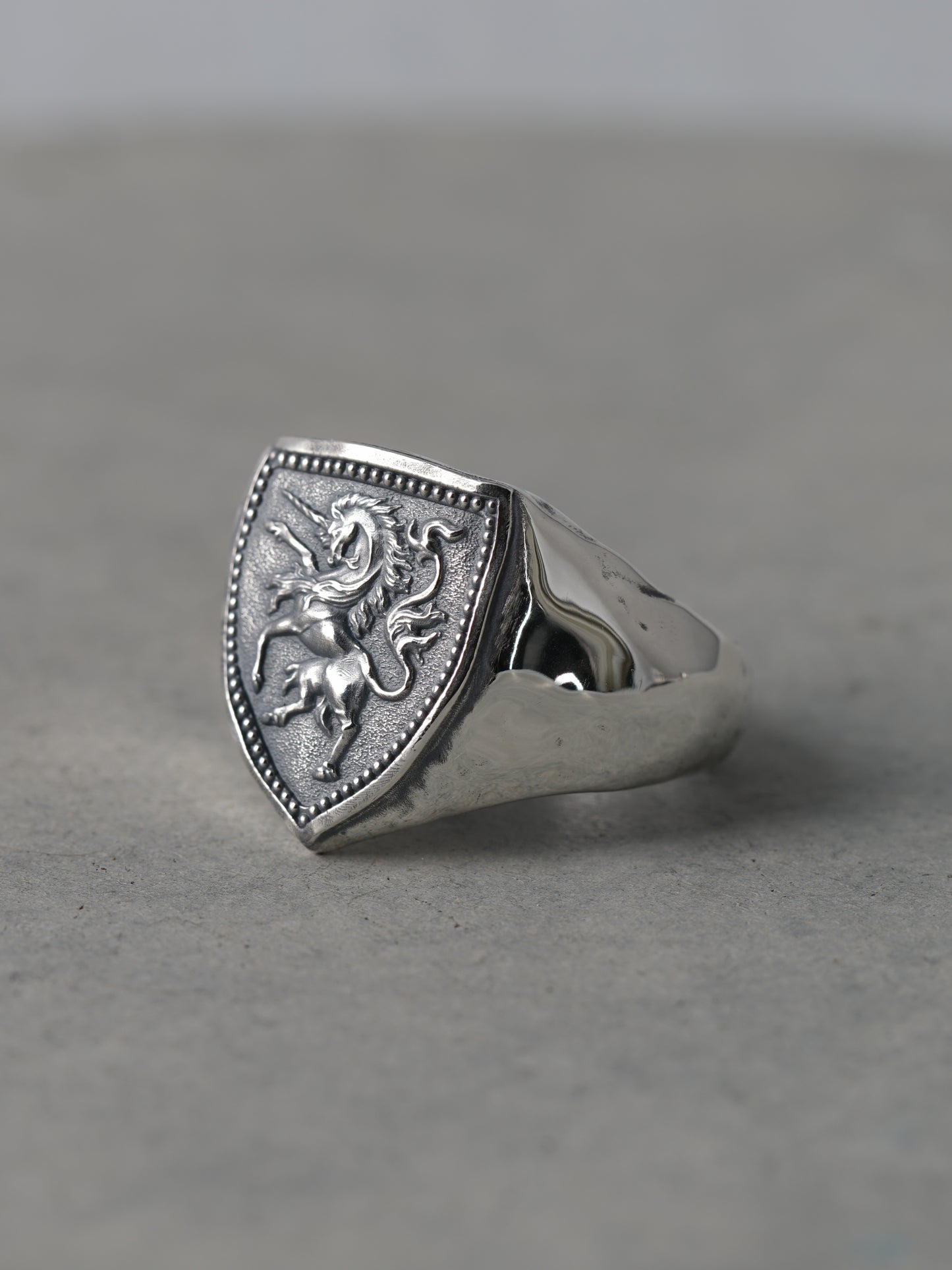QR40SP Unicorn Ring S Polish ver.