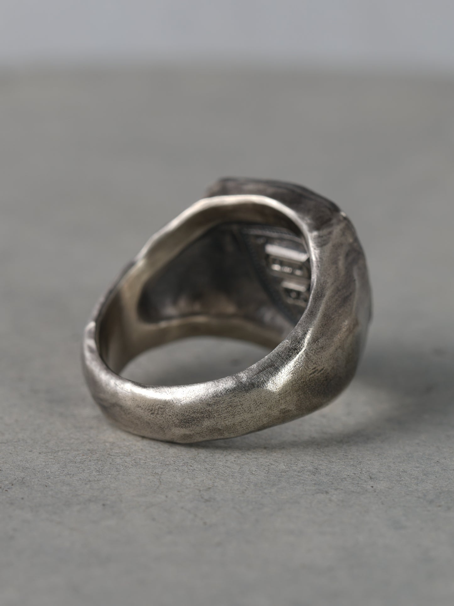 QR40SA Unicorn Ring S Antique ver.