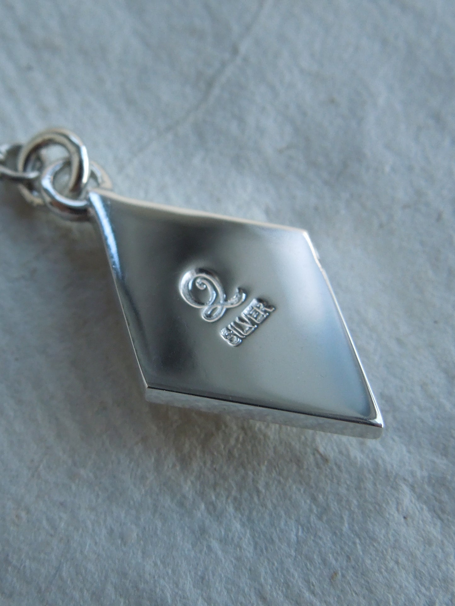 QFO056 Rhombus Necklace