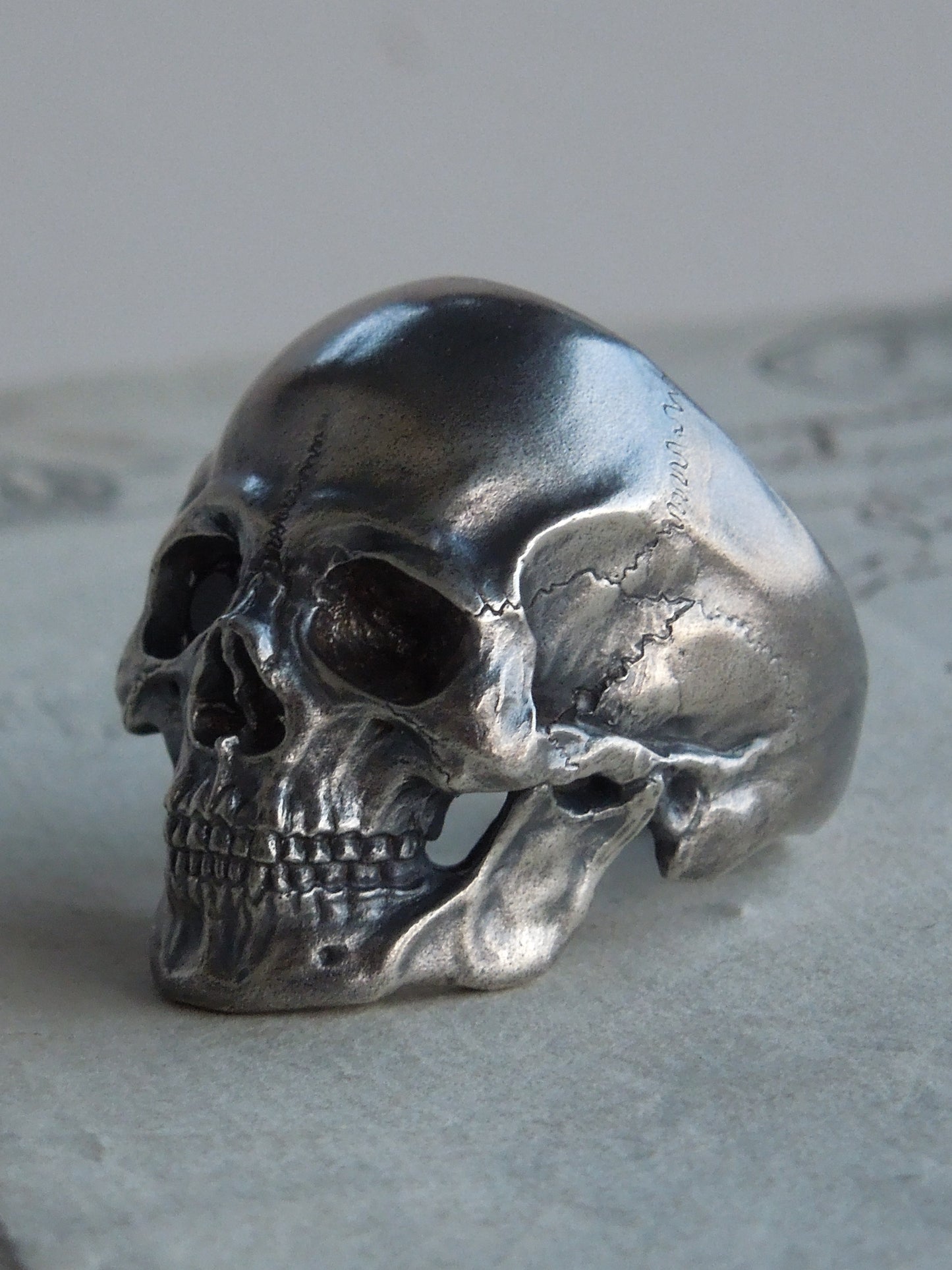 QSO052 Large Thanatos Ring 2 Amethyst Custom