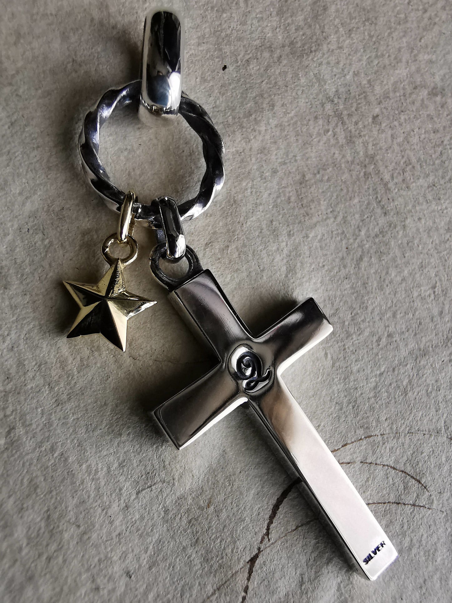 QFO015 Cross & Star Necklace