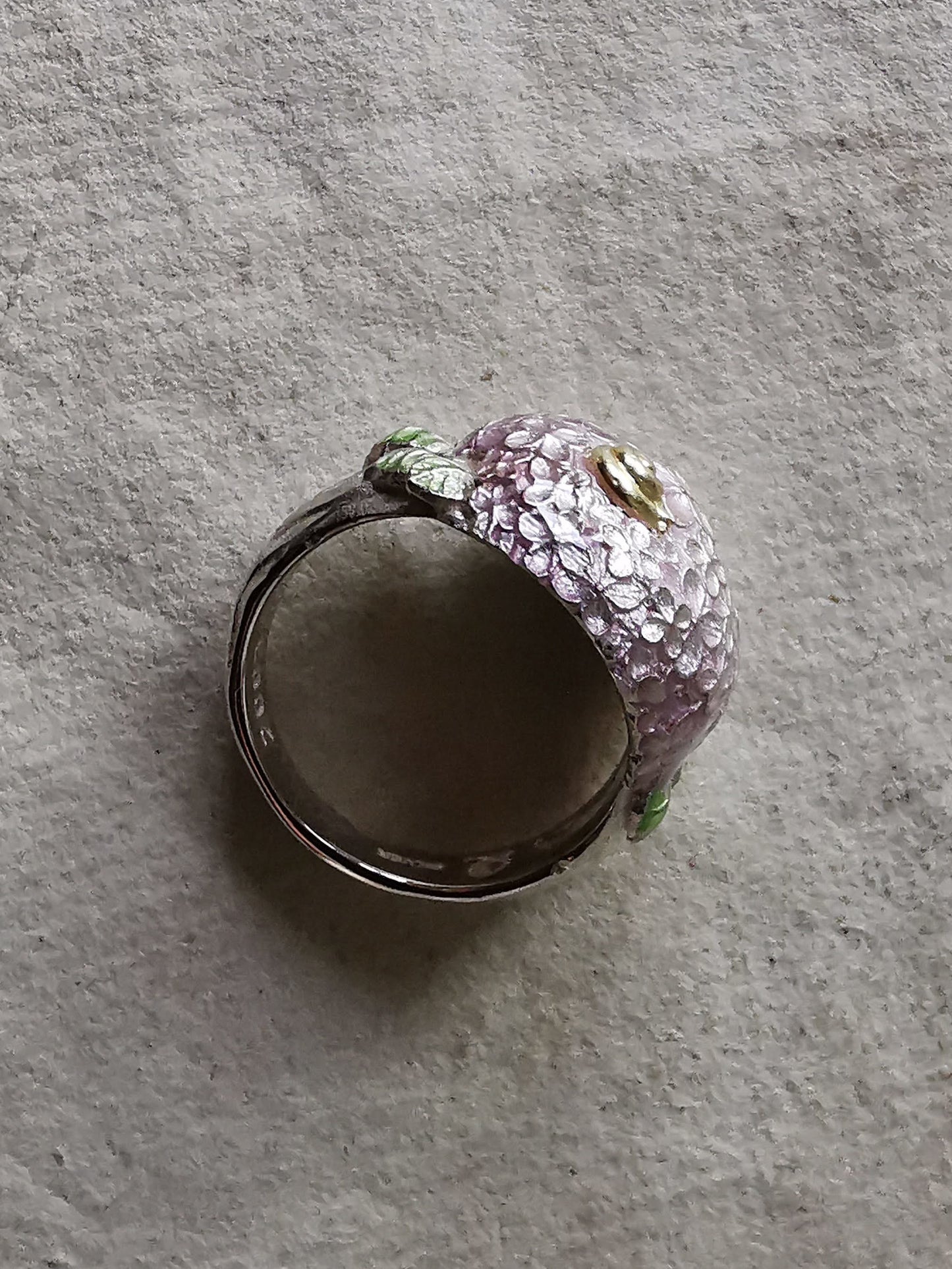 QFO038 Hydrangea Ring