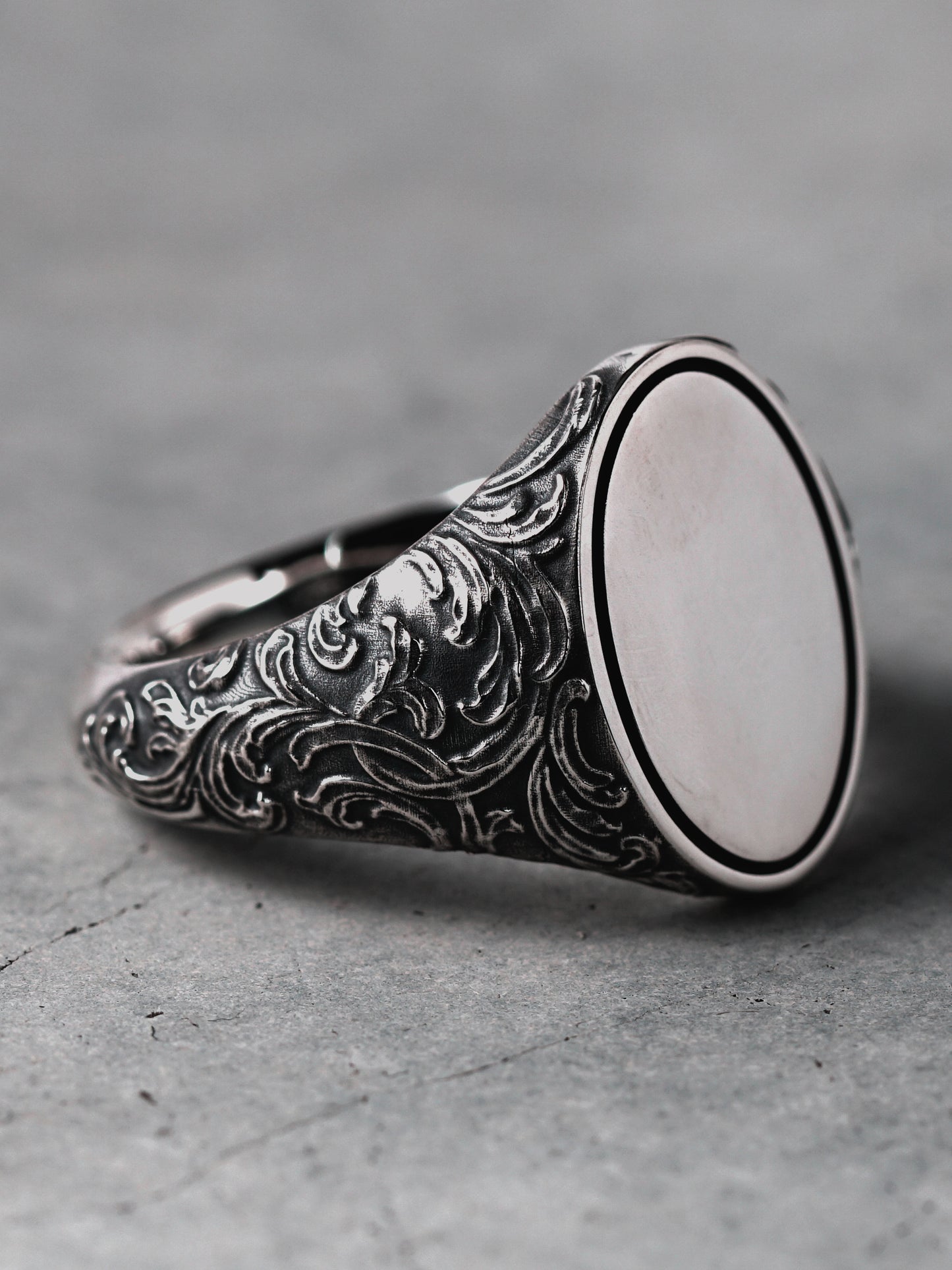 QR36SP Scroll Signet Ring 'Oval' S Polish ver.