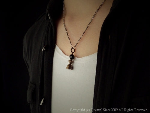 QN12B Pawn Pendant Brass ver.