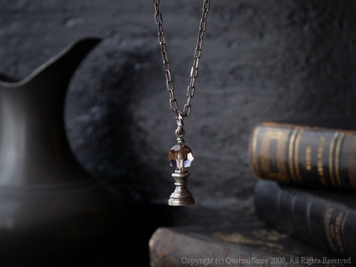 QN20 Small Pawn Pendant