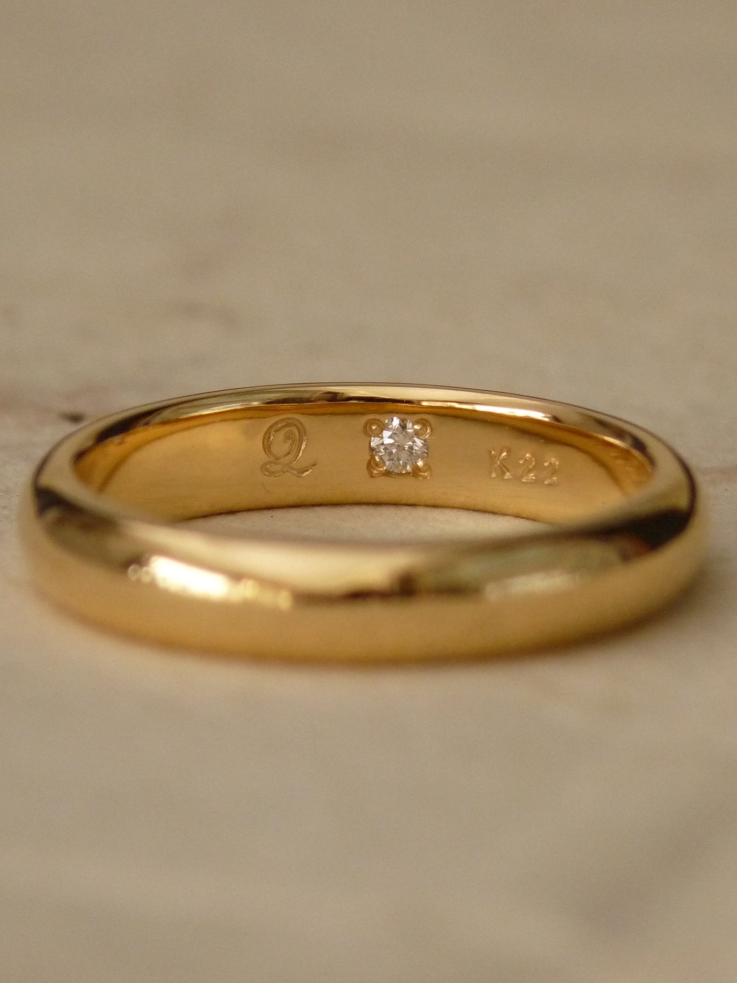 QFO041 K22 Gold Ring