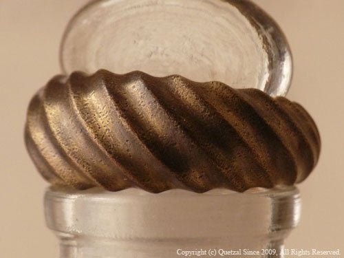 QR19B Large Twist Ring Brass ver.