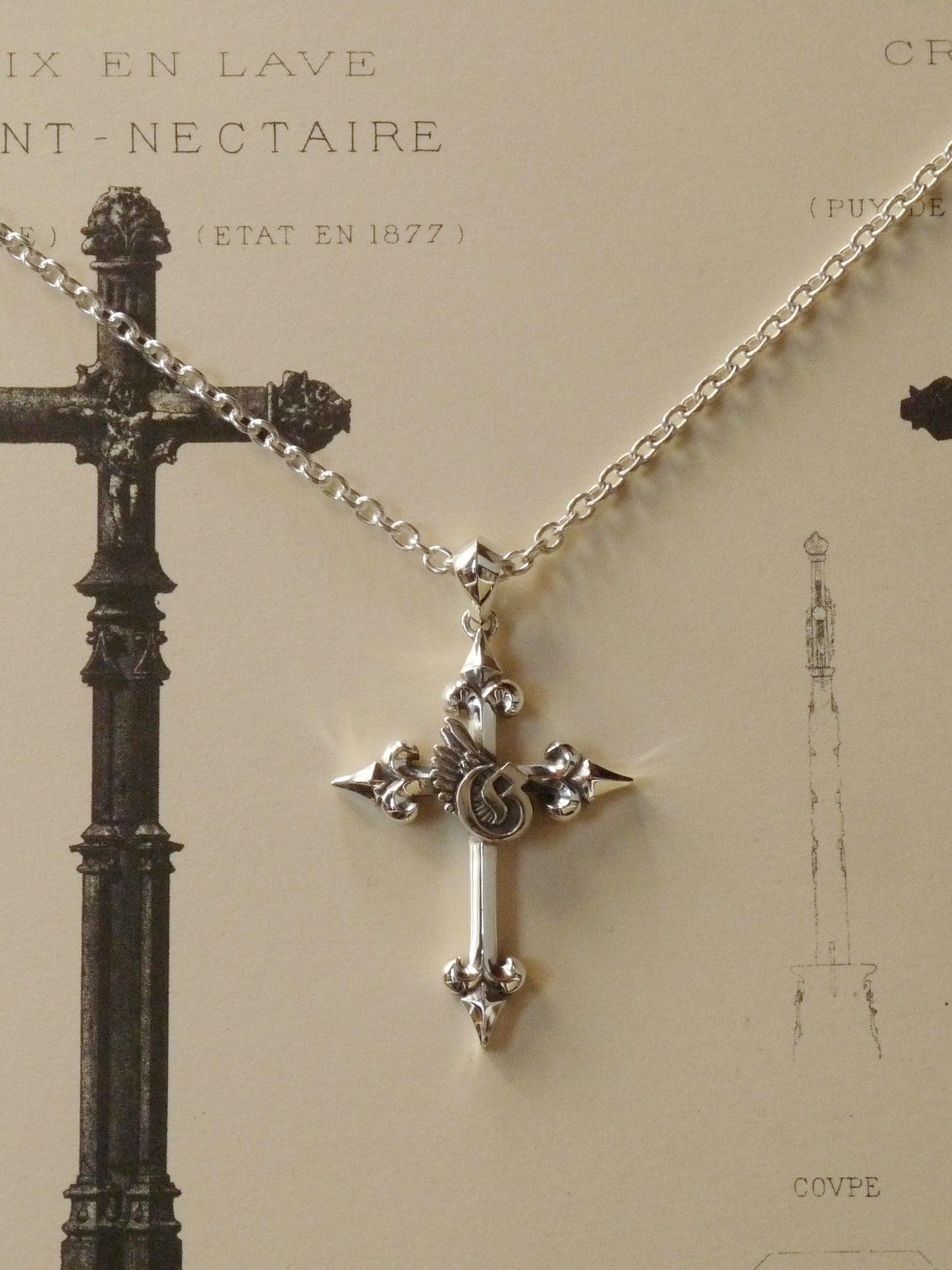 QFO018 Cross Pendant