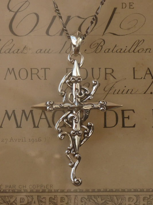 QFO059 Scroll Cross Pendant