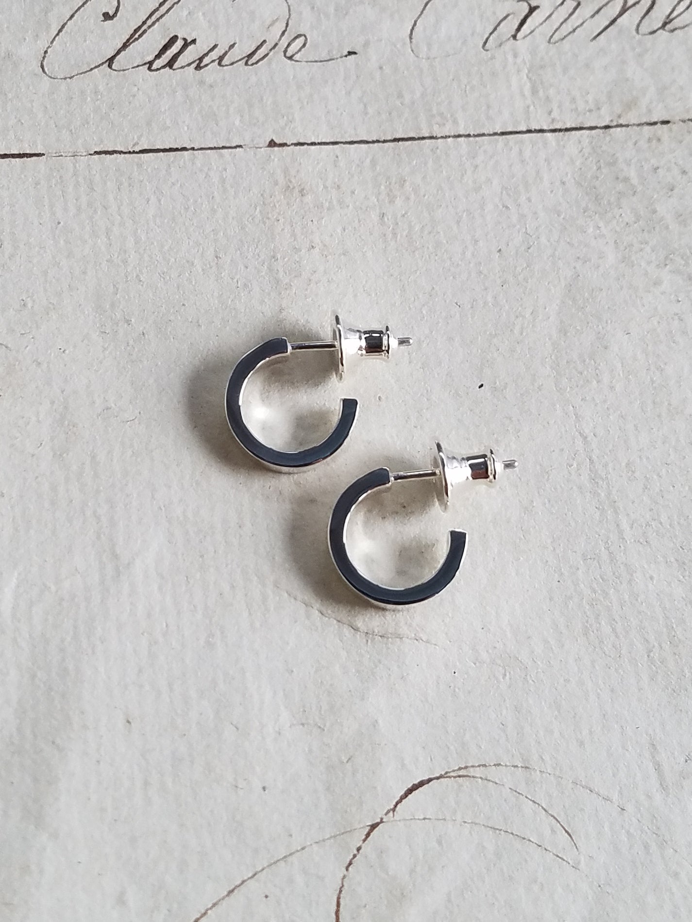 QFO026 Flat Pierce