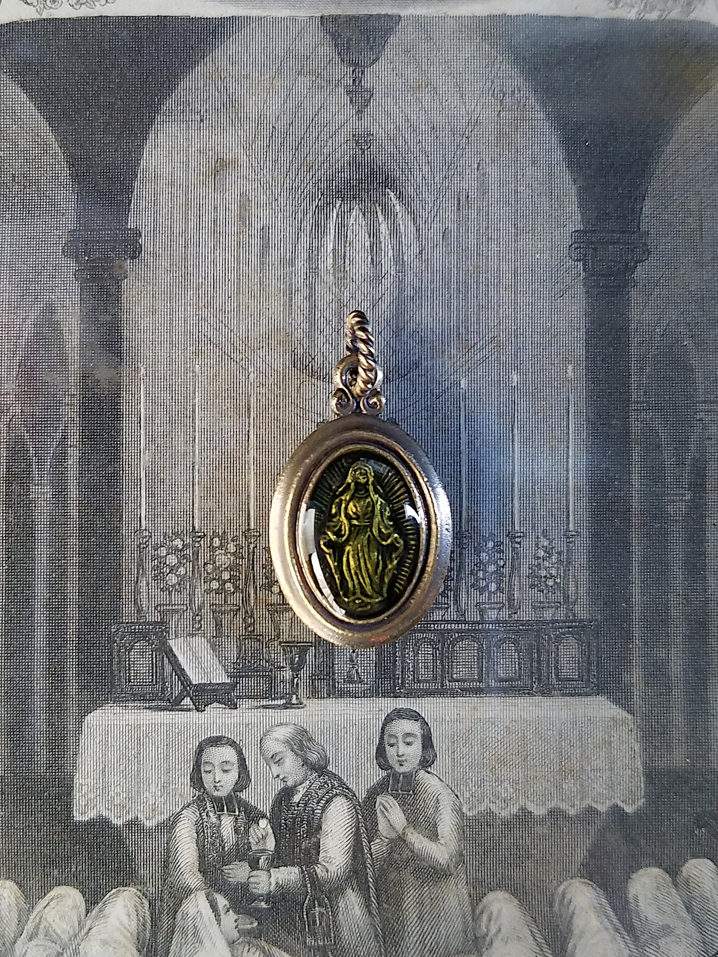 QSO088 Maria Oval Pendant Custom 5