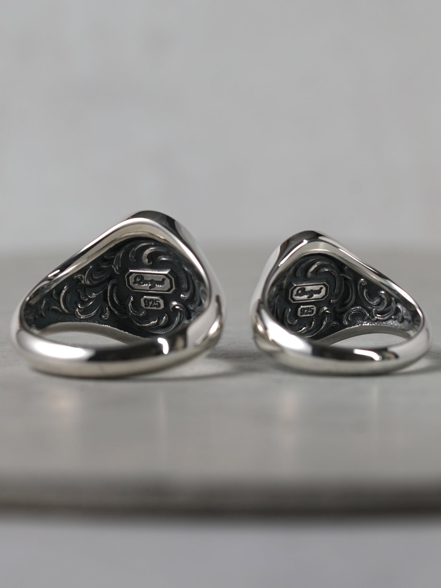 QR35MP Scroll Signet Ring 'Inside' M Polish ver.