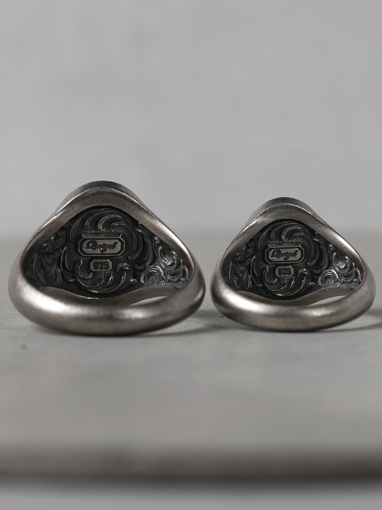 QR35MA Scroll Signet Ring 'Inside' M Antique ver.