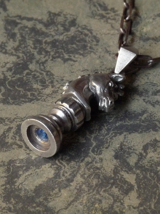 QSO22 Cavalier Pendant Stone Custom