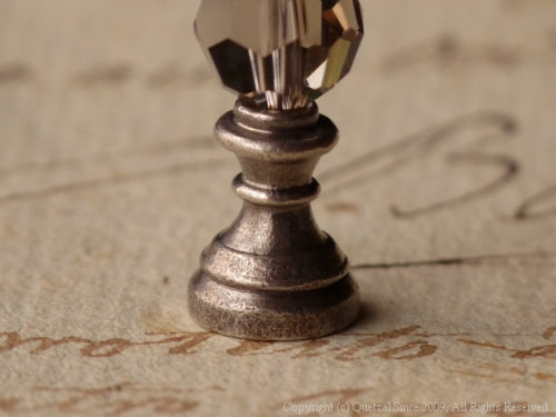 QN20 Small Pawn Pendant