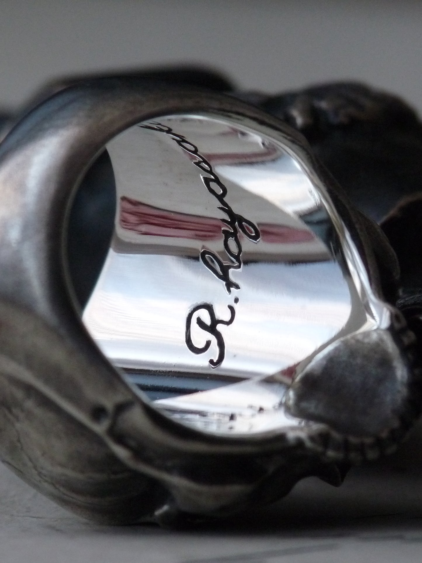 QSO109 Pinky Thanatos Ring Custom 3