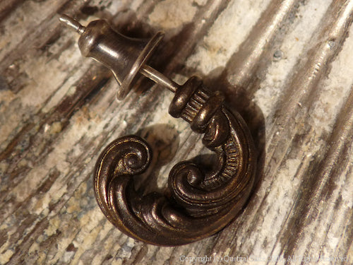 QP01B Scroll Pierce Brass ver.