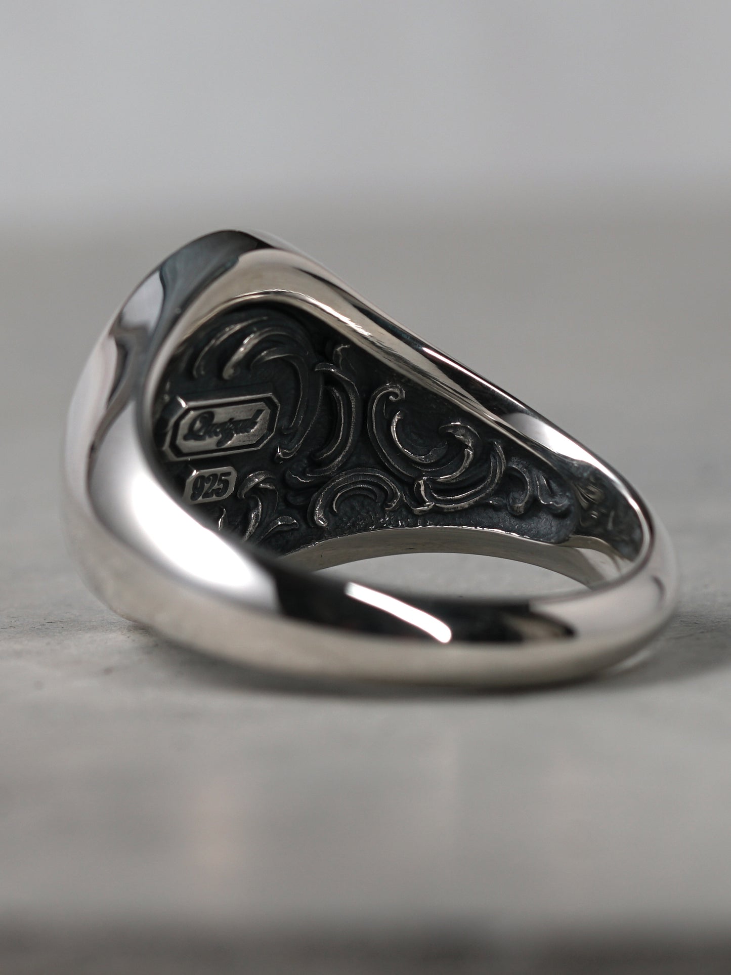 QR35SP Scroll Signet Ring 'Inside' S Polish ver.