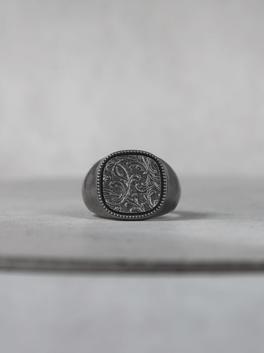 QR34SA Scroll Signet Ring 2 S Antique ver.