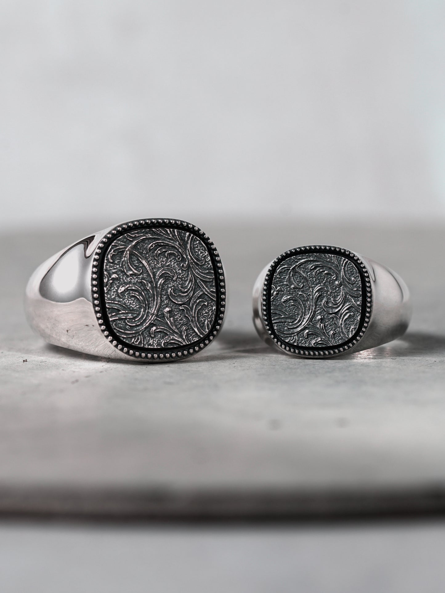 QR34SP Scroll Signet Ring 2 S Polish ver.