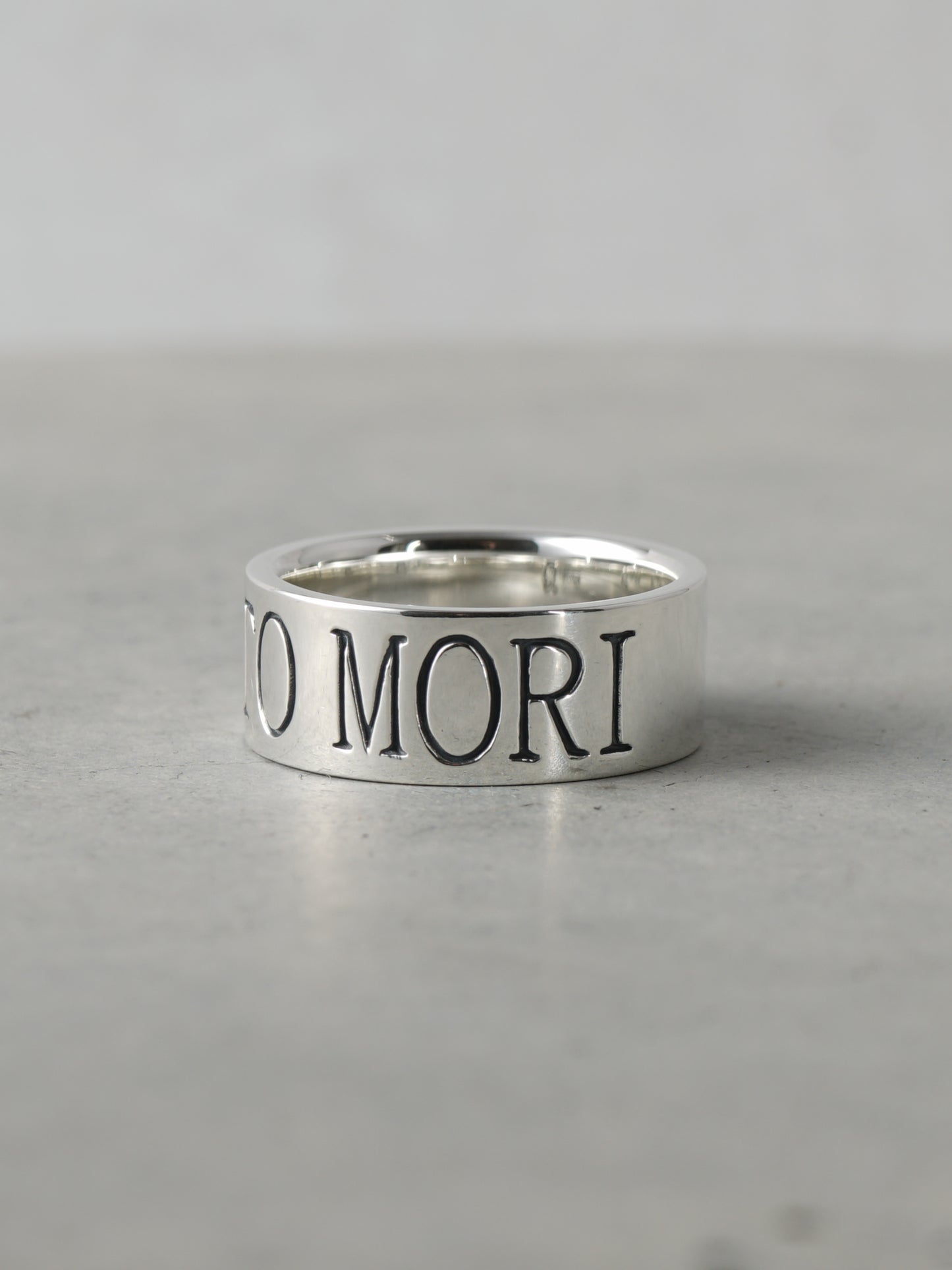 QR16P Memento Mori Ring Polish ver.