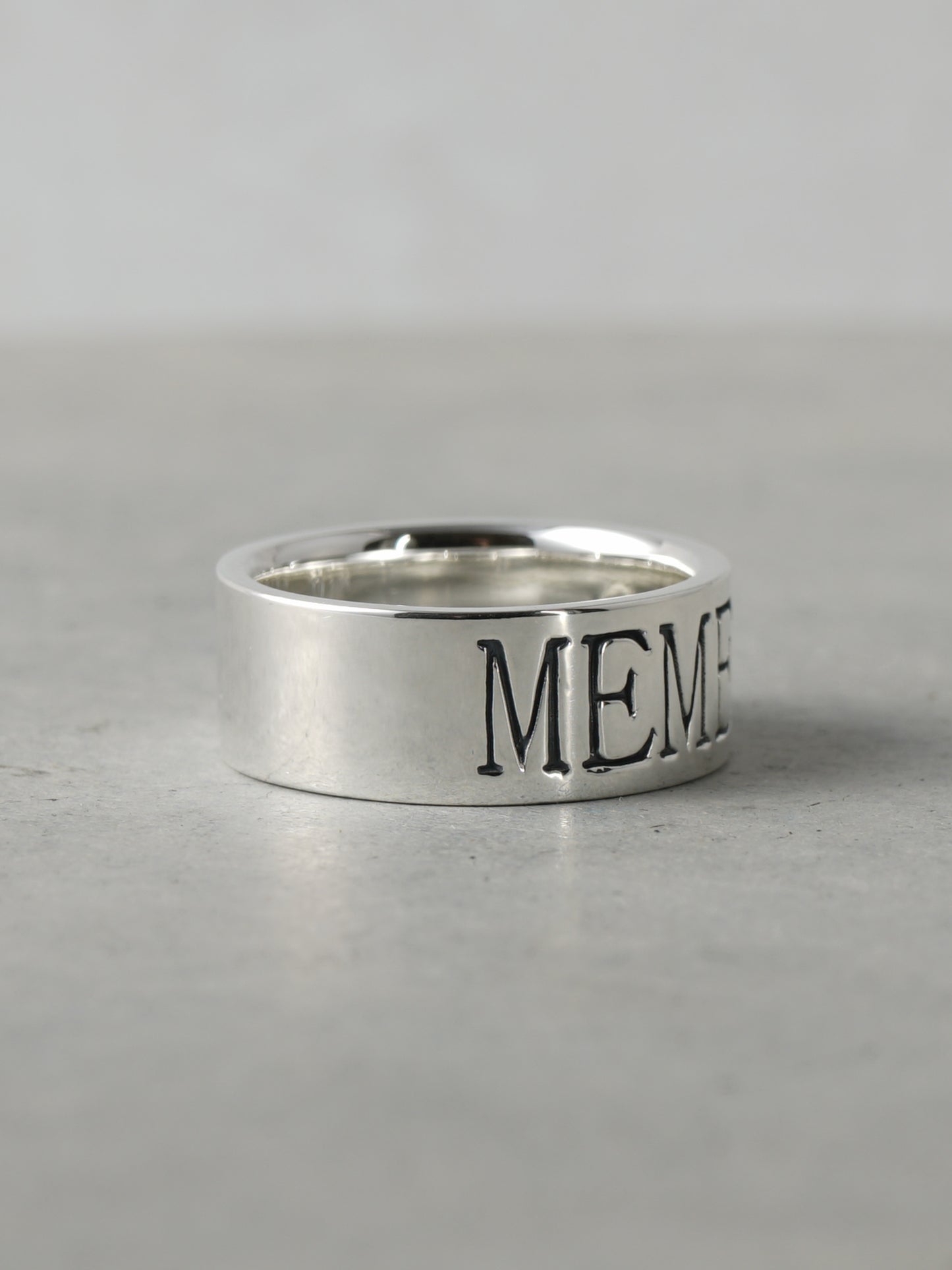 QR16P Memento Mori Ring Polish ver.