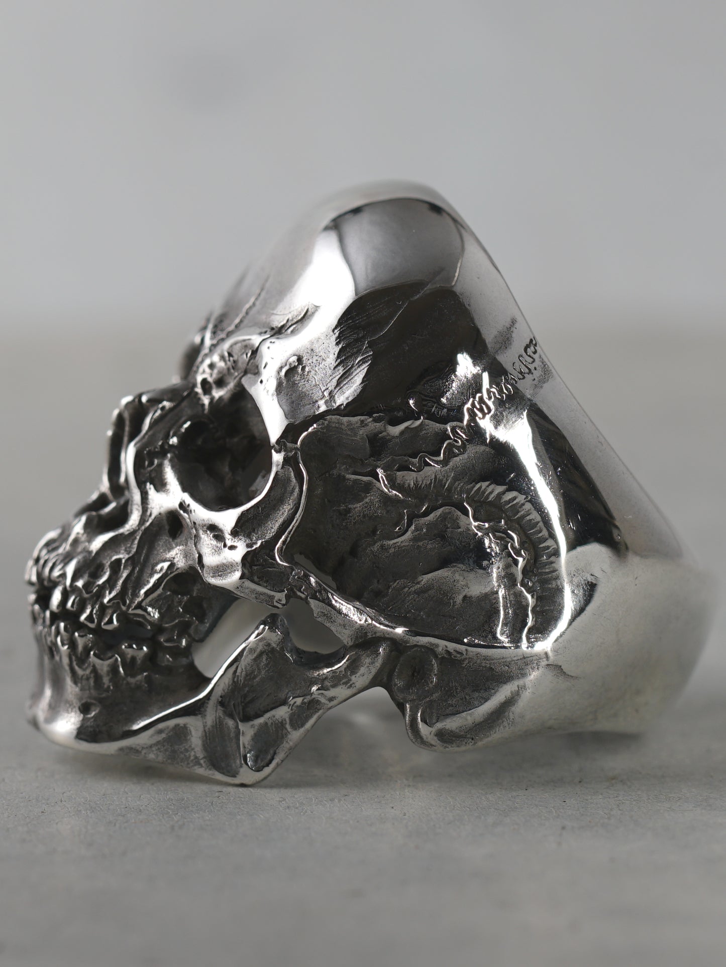 QR24P Large Thanatos Ring Decayed Polish ver.