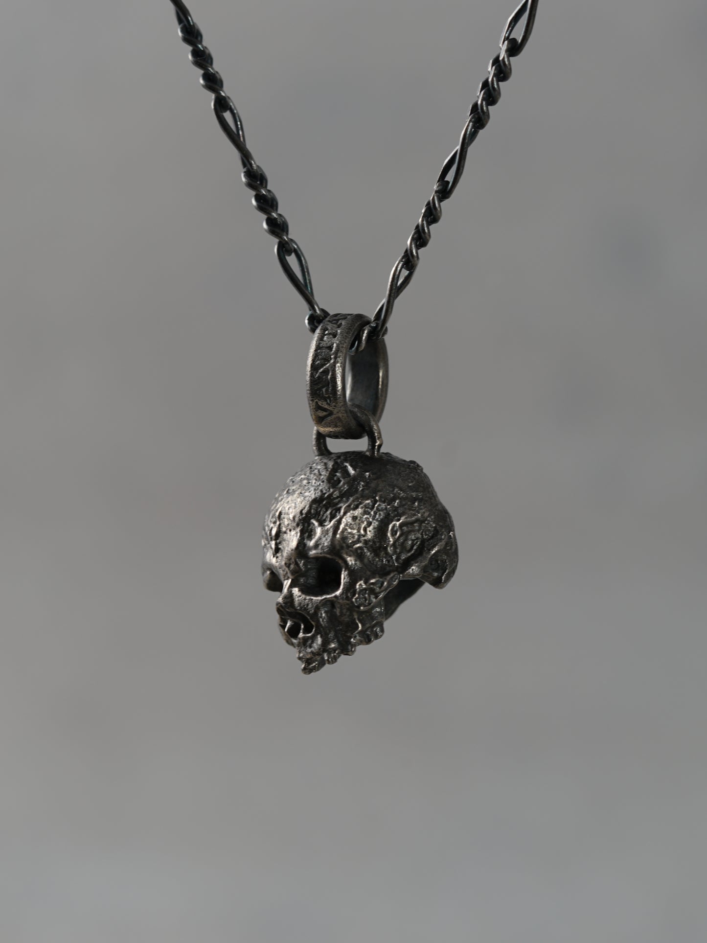 QN24A Vanitas Pendant  Antique ver.