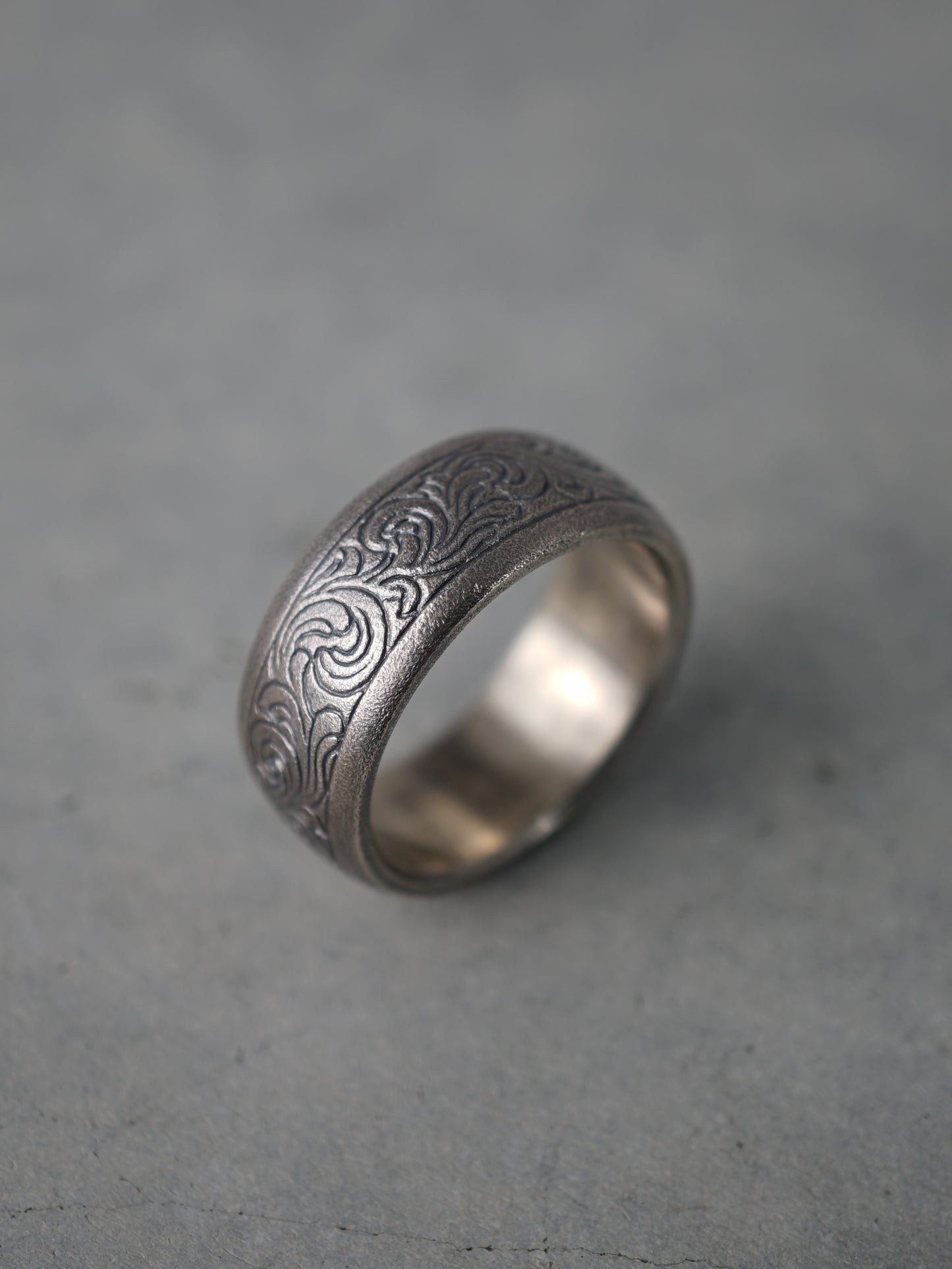 QR18A Engrave Ring Antique ver.