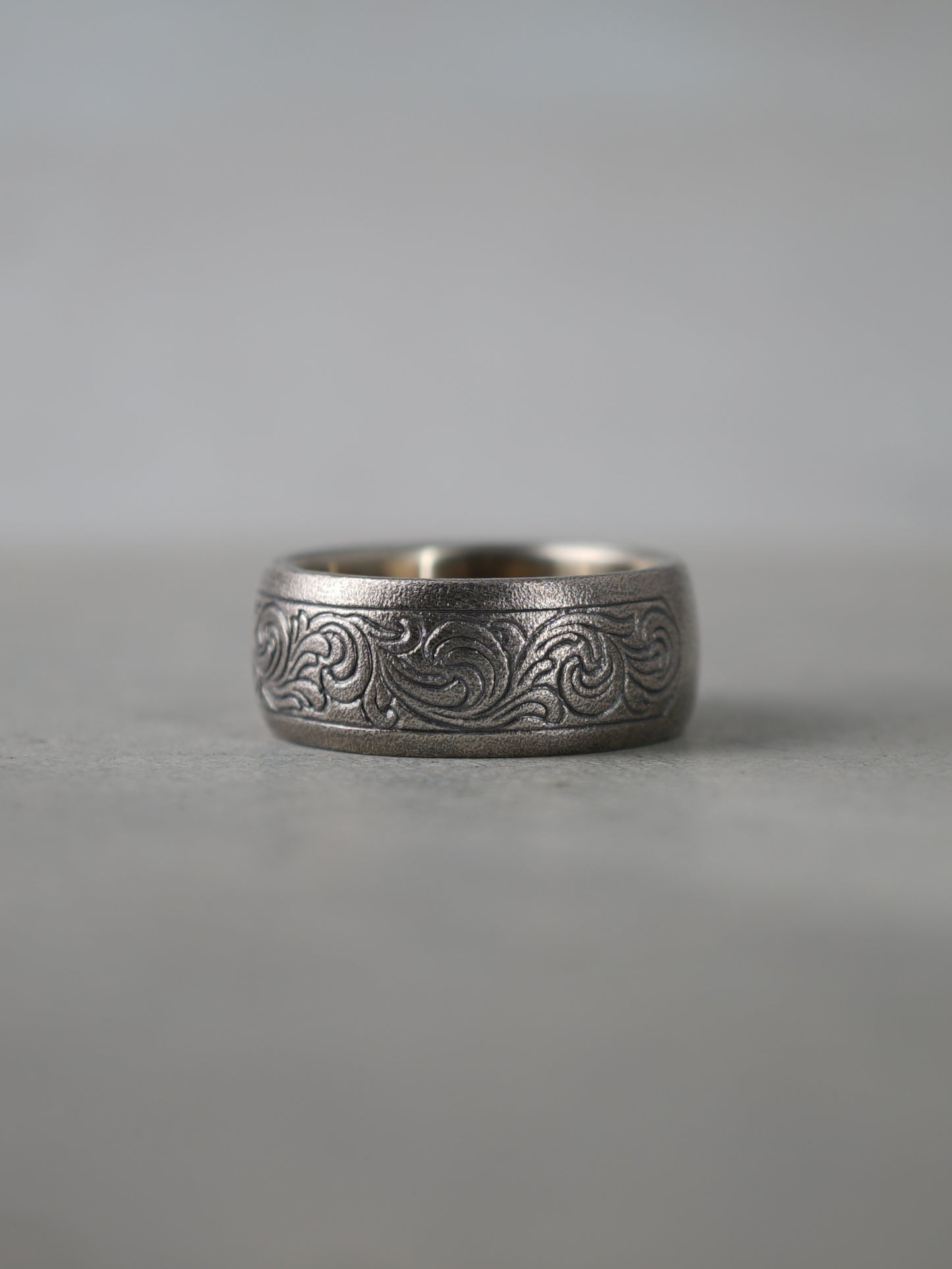 QR18A Engrave Ring Antique ver.