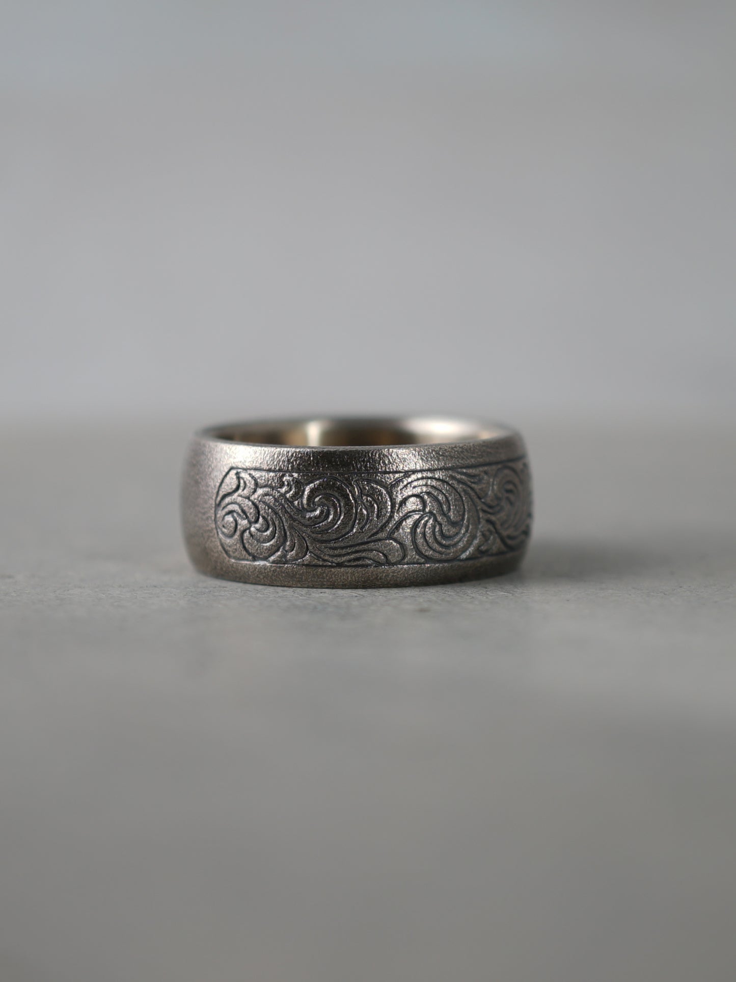 QR18A Engrave Ring Antique ver.