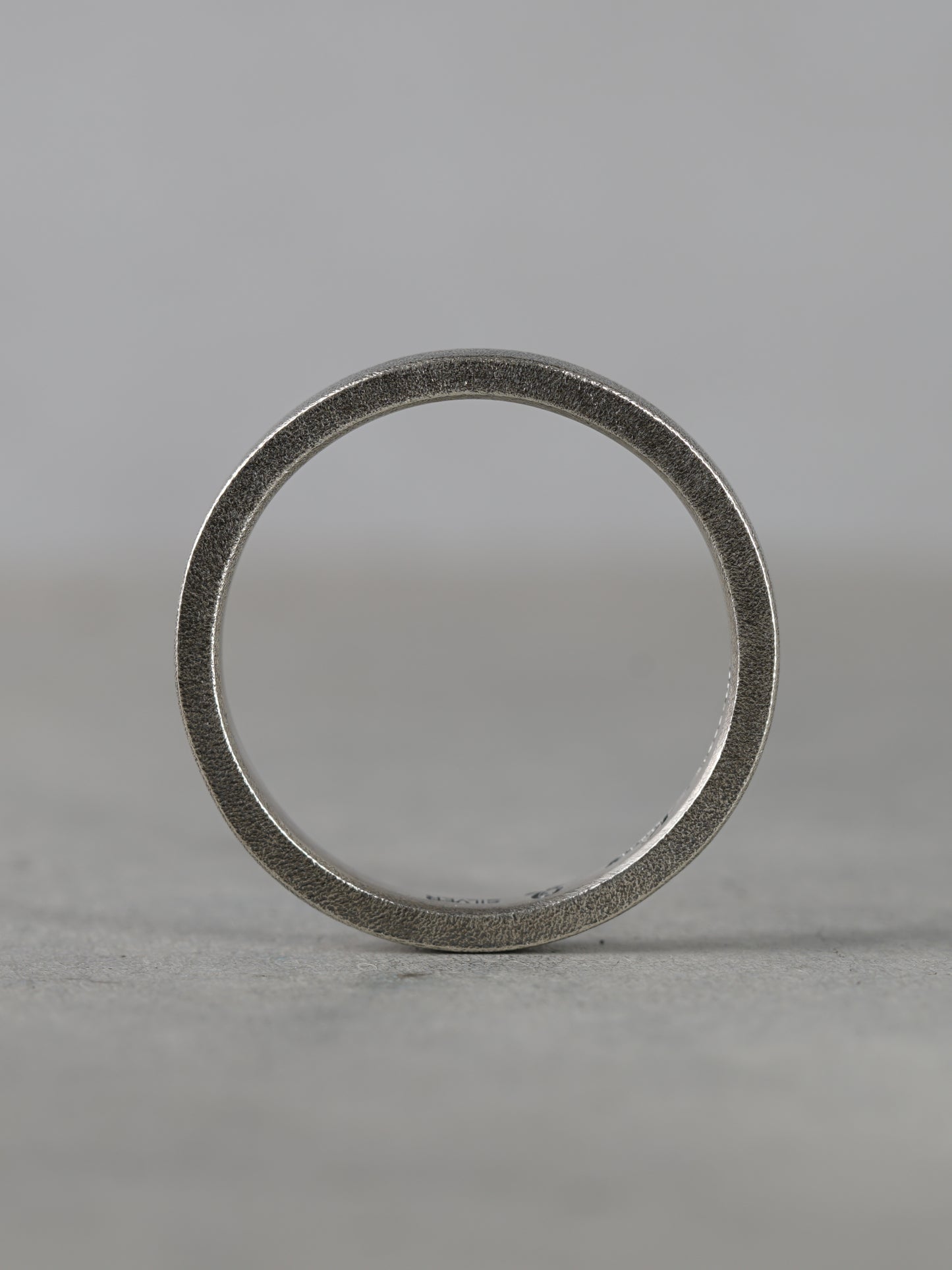 QR09A Flat Ring Antique ver.