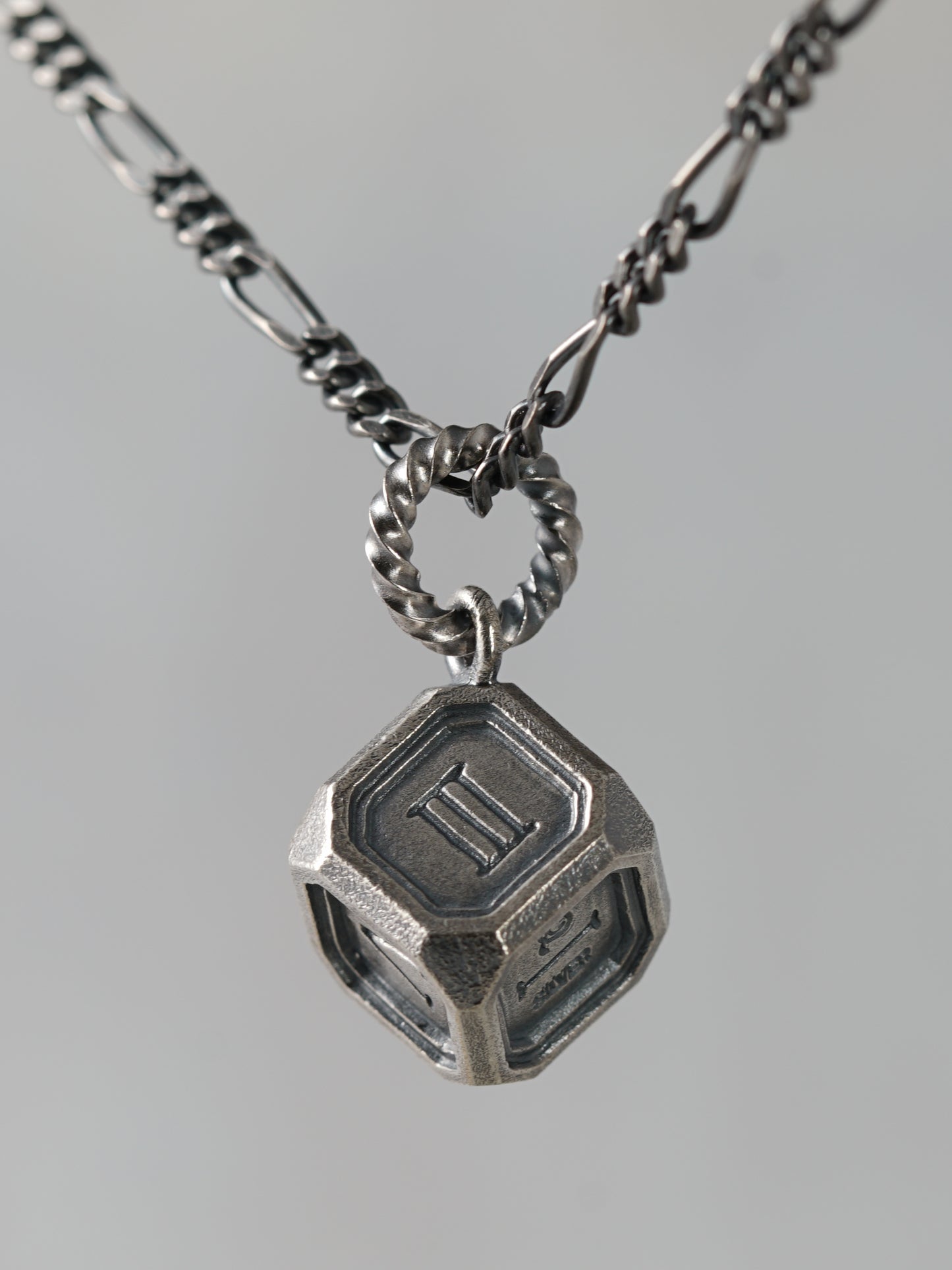 QN19A Roman Dice Pendant Antique ver.