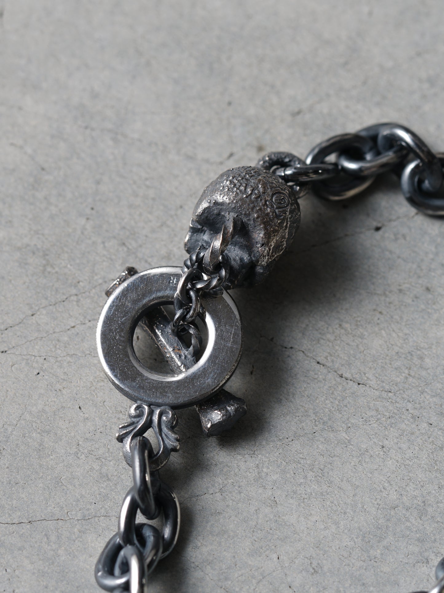 QB02P Vanitas Bracelet Polish ver.