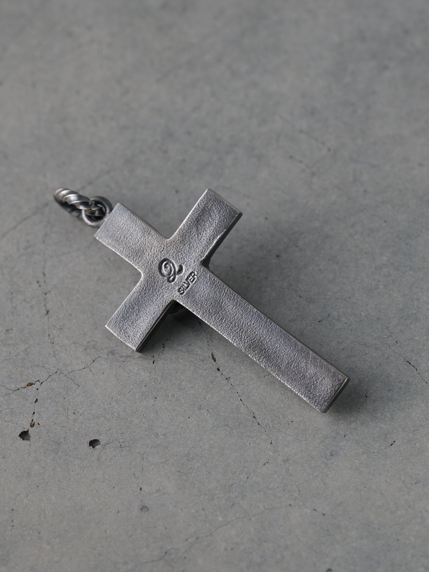 QN23A Crucifix Pendant Antique ver.