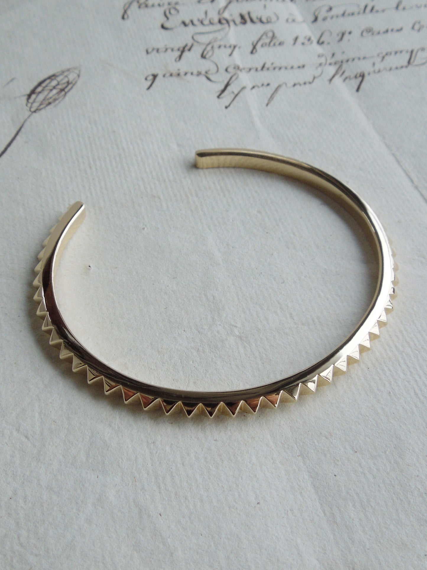 QSO138 Studs Bangle K18YG Custom