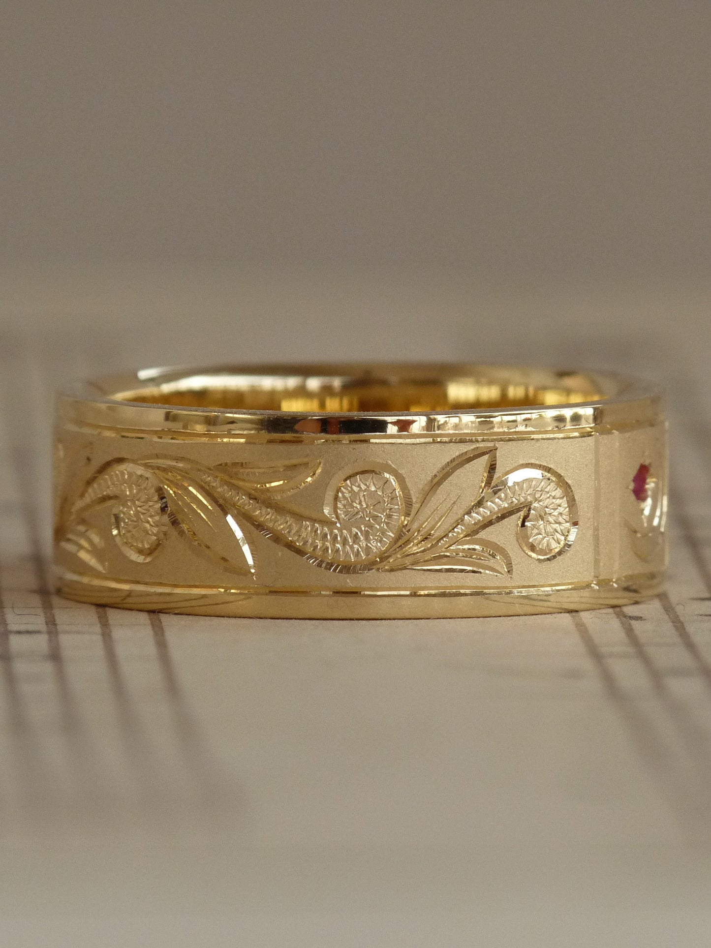 QFO031 Gold Marriage Ring